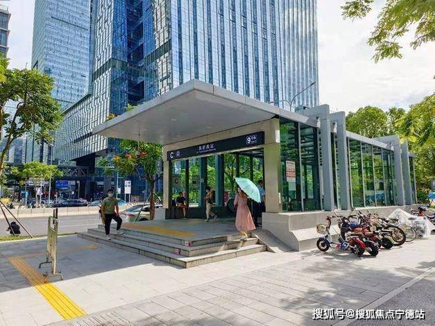 深圳南山科技园写字楼出租全攻略 租仓宝科技助您抢占核心商务高地